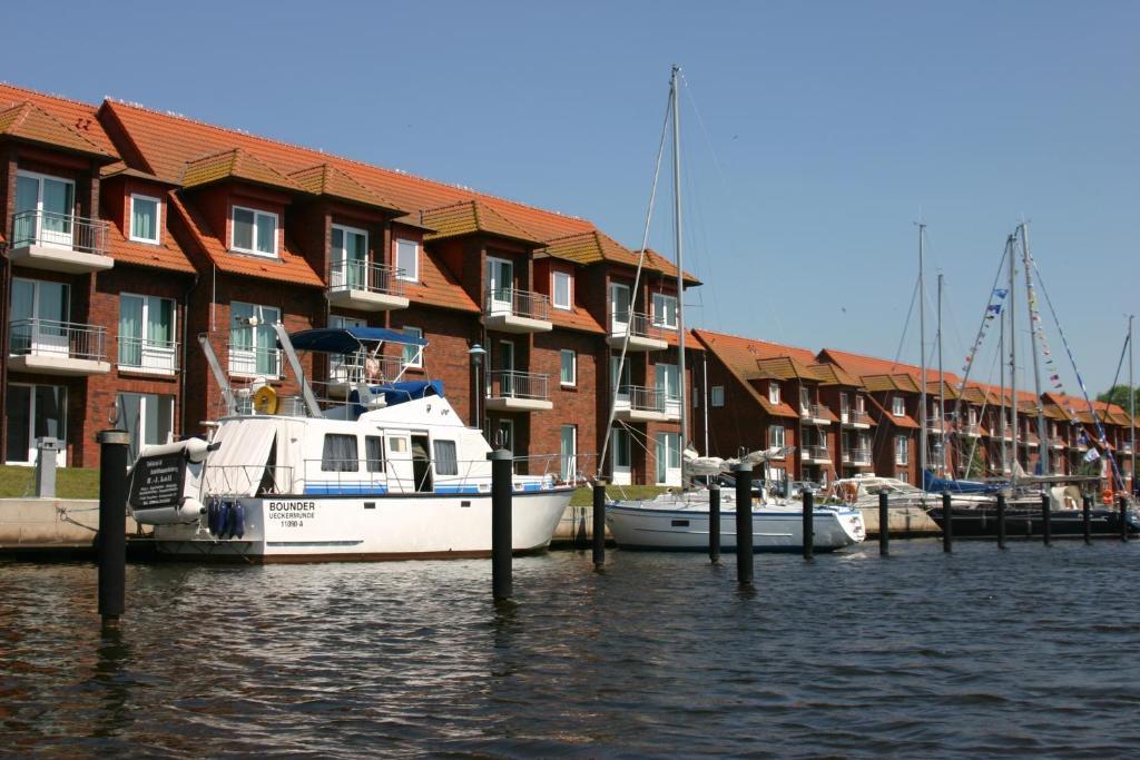 Lagunenstadt Ueckermuende Ag Buitenkant foto